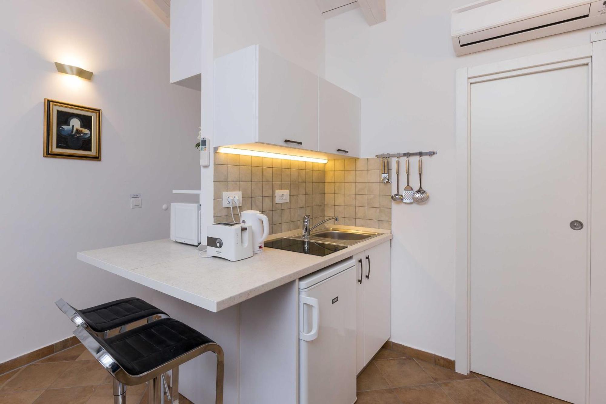 Guest house Bottega 3*